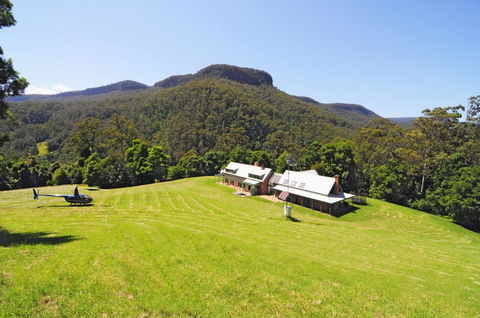 Yeola - Lush Location With River Access! - VIC Tourism 1