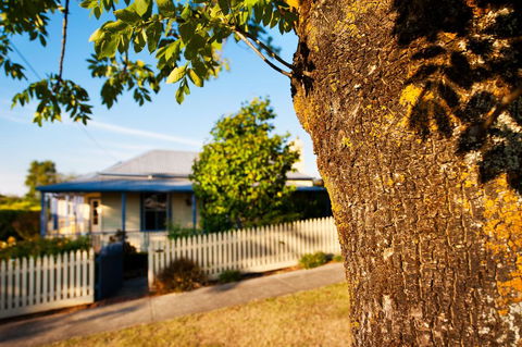 York House Daylesford - VIC Tourism 0