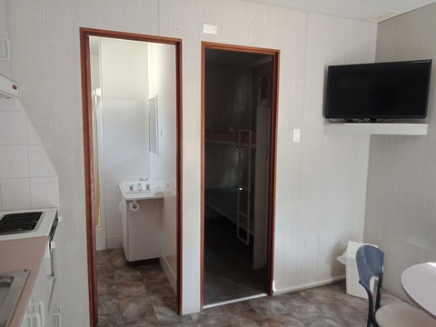 Young Caravan Park - VIC Tourism 1