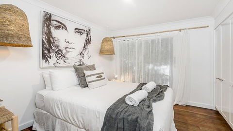 Your Luxury Escape - Bel Ombre - Palm Tree Retreat - VIC Tourism 3