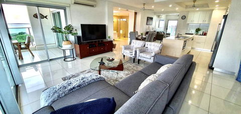 ZEN BY THE WATER - Darwin Premier Retreat - VIC Tourism 1