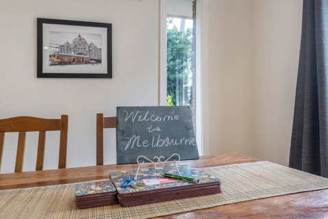 Spacious Bungalow5min Walk To Station5min To Box HillWiFiParking - VIC Tourism 3