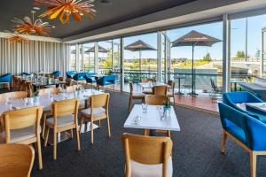 Mercure Sunshine Coast Kawana Waters - VIC Tourism 5