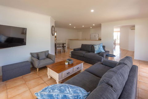 4 Pelican Court, Woodlane Mypolonga. - VIC Tourism 4