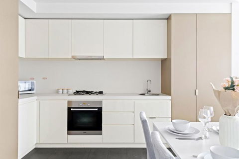 A 2BR Apt Near Melbourne Central Amazing Views - VIC Tourism 2