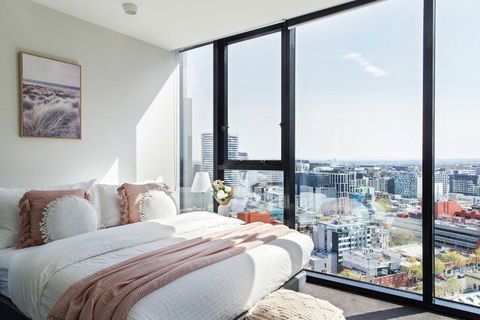 A 2BR Apt Near Melbourne Central Amazing Views - VIC Tourism 4