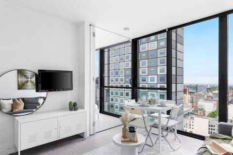 A 2BR Apt Next To Melbourne Central FREE Parking - VIC Tourism 3