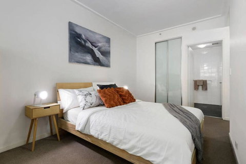 A Modern & Cozy Studio Next To Darling Harbour - VIC Tourism 1