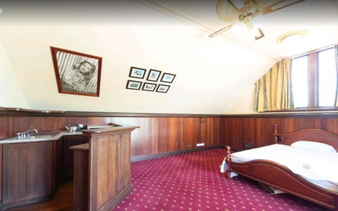 A Quiet King Room With Julia Balcony And Free Parking - VIC Tourism 2