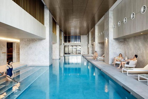 A Spacious & Lux Apt For 5 Next To Southern Cross - VIC Tourism 2