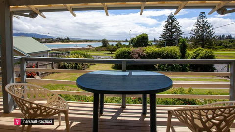 Aberdeen Unit 1 Bermagui - VIC Tourism 0