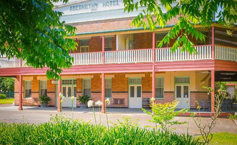 Abernethy House & Cottage - VIC Tourism 0