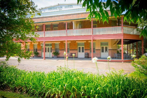 Abernethy House & Cottage - VIC Tourism 4