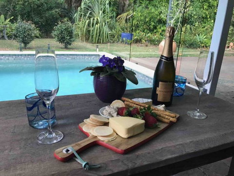 Absolute Beach Front Home -Dogs, Surf, Relax, Bush - VIC Tourism 3