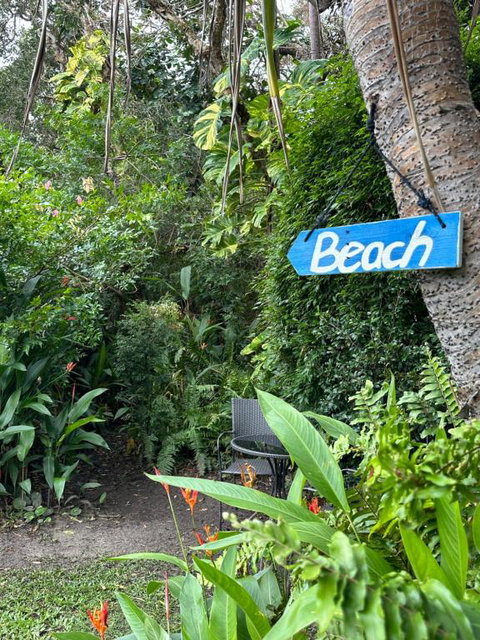 Absolute Beach Front Home -Dogs, Surf, Relax, Bush - VIC Tourism 2