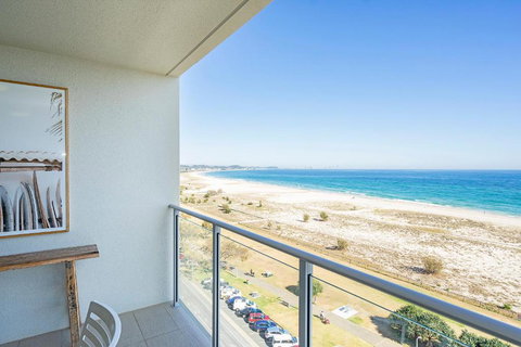 Absolute Kirra By EcoTime - VIC Tourism 1
