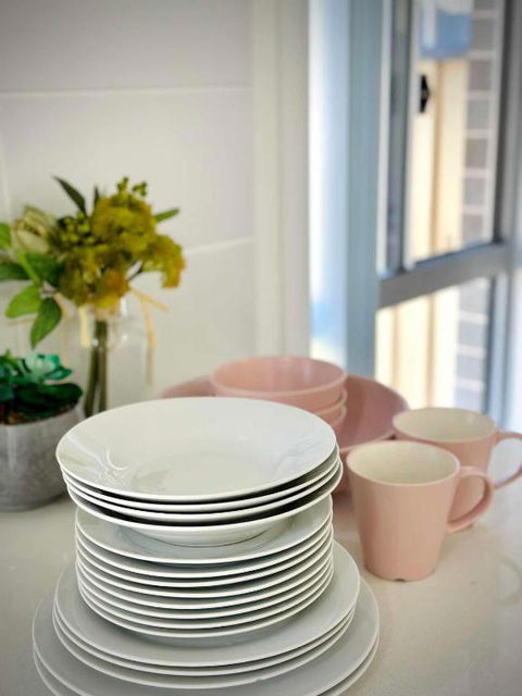 Adorable Modern 4 Br House WiFi & Parking - VIC Tourism 3