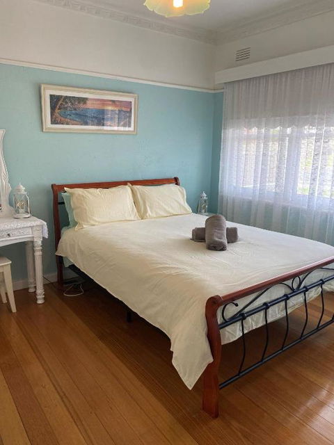 Ahoy Family Beach Escape - VIC Tourism 4