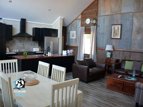 A Beautiful New Property, Walking Distance To The Beach In Esperance WA! - VIC Tourism 2