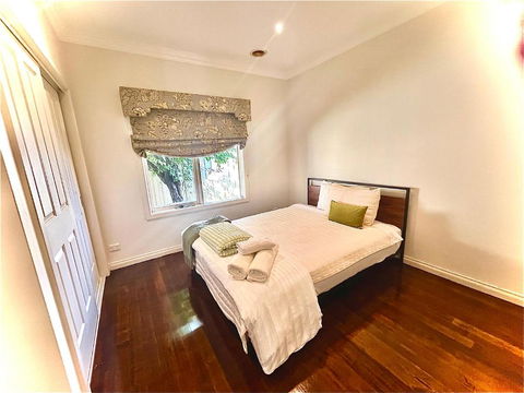 A Beautiful Home - VIC Tourism 4