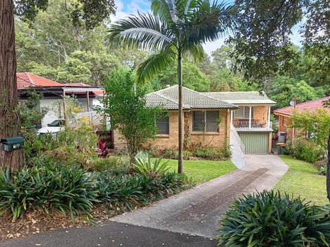 Affordable, Private Apartment With Garage Parking - VIC Tourism 1