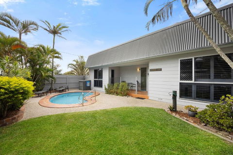 Allamanda Sands - VIC Tourism 0