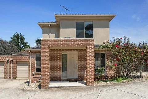 Airport West Stunner By Ready Set Stay - VIC Tourism 0