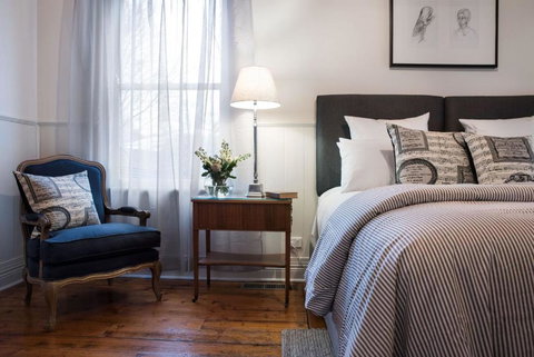 Albion - VIC Tourism 0