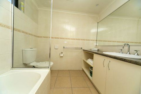 Albury Regent Motel - VIC Tourism 3