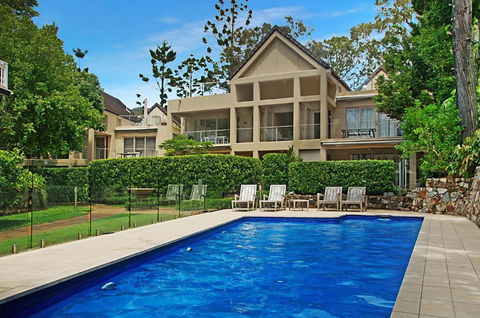 Alderly Terrace - VIC Tourism 0