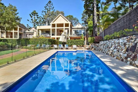 Alderly Terrace - VIC Tourism 2