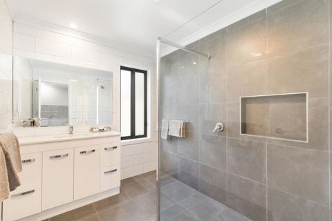 Allara Motor Lodge - VIC Tourism 3