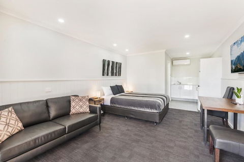 Allara Motor Lodge - VIC Tourism 0