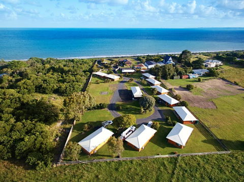 Allestree Holiday Units - VIC Tourism 0