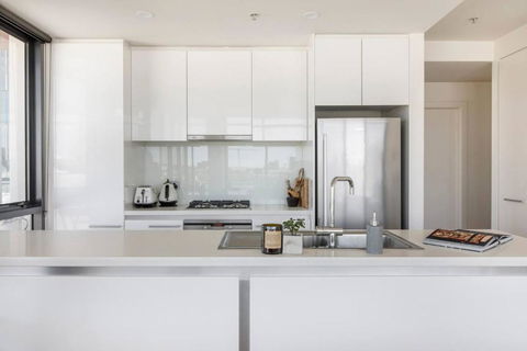 Aloft At Era With Sweeping Balcony Views - VIC Tourism 4