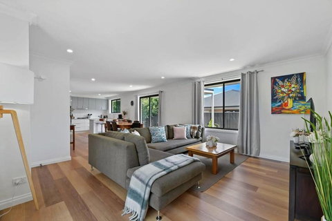 Anson Abode - CBD Home, Modern Sophistication - VIC Tourism 1
