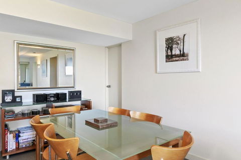 Apartment 2 Kalimna - VIC Tourism 4