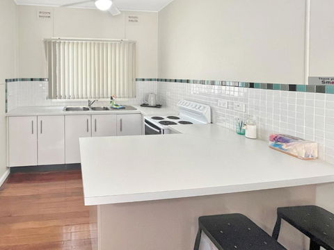 Aqua Cottage - VIC Tourism 1