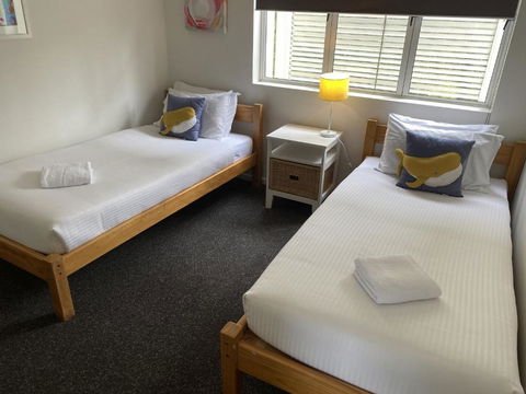 Aqua Promenade Beachfront Holiday Apartments - VIC Tourism 3
