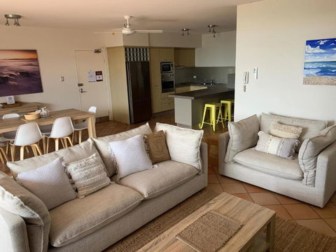 Aqua Promenade Beachfront Holiday Apartments - VIC Tourism 4