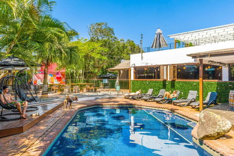 Aquarius Backpackers Resort - VIC Tourism 3