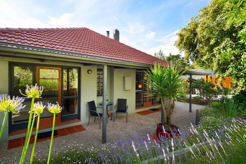 Arabella Heights - VIC Tourism 4