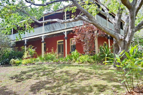 Arakoon House 2 - Bring Your Own Linen - VIC Tourism 0