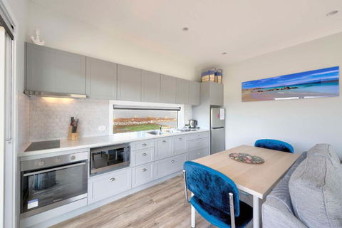 Archella 1 - VIC Tourism 2