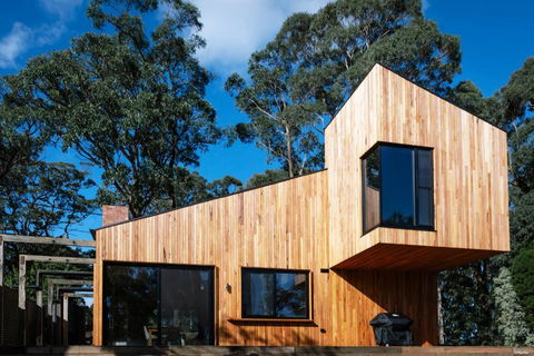 Architectural Gem In Central Red Hill - VIC Tourism 0