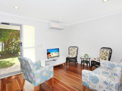 Arlington 1 Two Bedroom Unit Close To The Beach - VIC Tourism 0