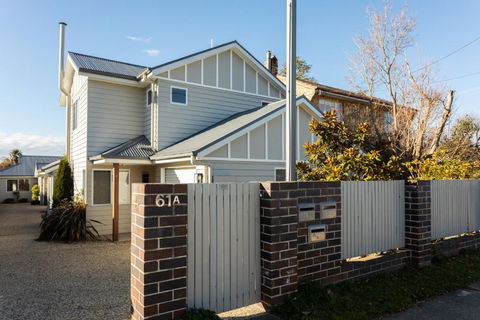 Armidale Cottage - House 1 - VIC Tourism 1