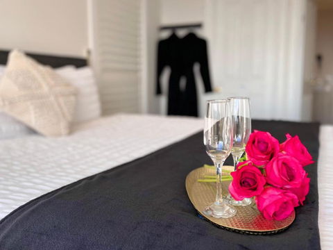 Arthurs Holiday Villa - VIC Tourism 3