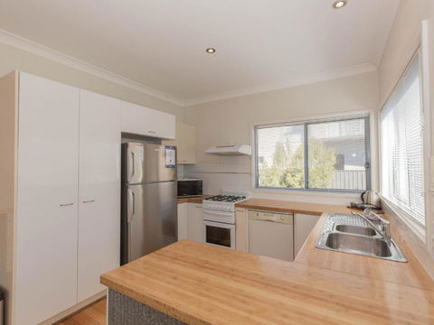 Aspect 1 8a Poley Cow Lane - VIC Tourism 1