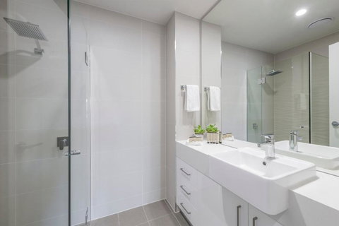 Astra Apartments Newcastle (Merewether) - VIC Tourism 4